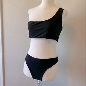 One Shoulder Set - Never Worn!